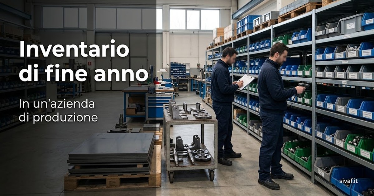 Inventario di magazzino di fine anno in un'azienda di produzione: due addetti contano componenti a scaffale con un lettore di codici a barre